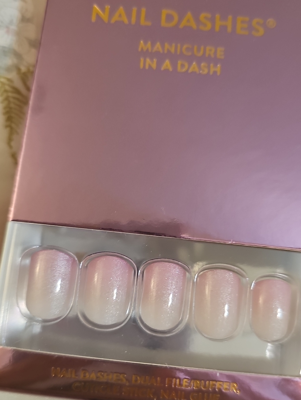 Red Aspen Pink Ombre Nail Dashes - Press-On Manicure - Picture 2 of 3